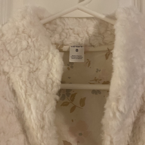 Carters white fuzzy vest for girls size 8.  Excellent condition. - Picture 2 of 3